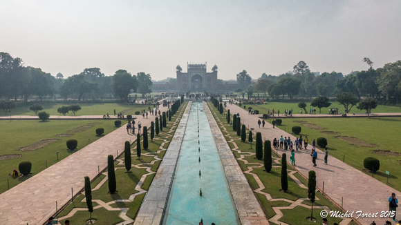 Sur le site du Taj Mahal