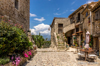 Carros village